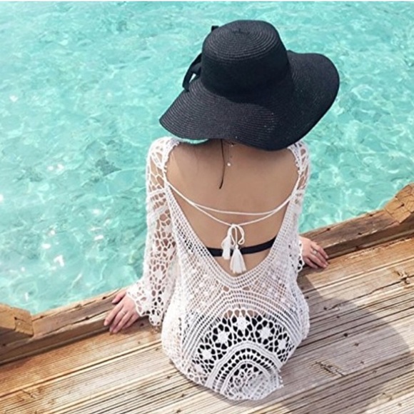 'MYKONOS’ Crochet Lace Beach Coverup - Picture 8 of 8